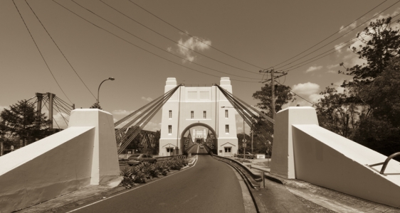 Walter Taylor Bridge, Indooroopilly